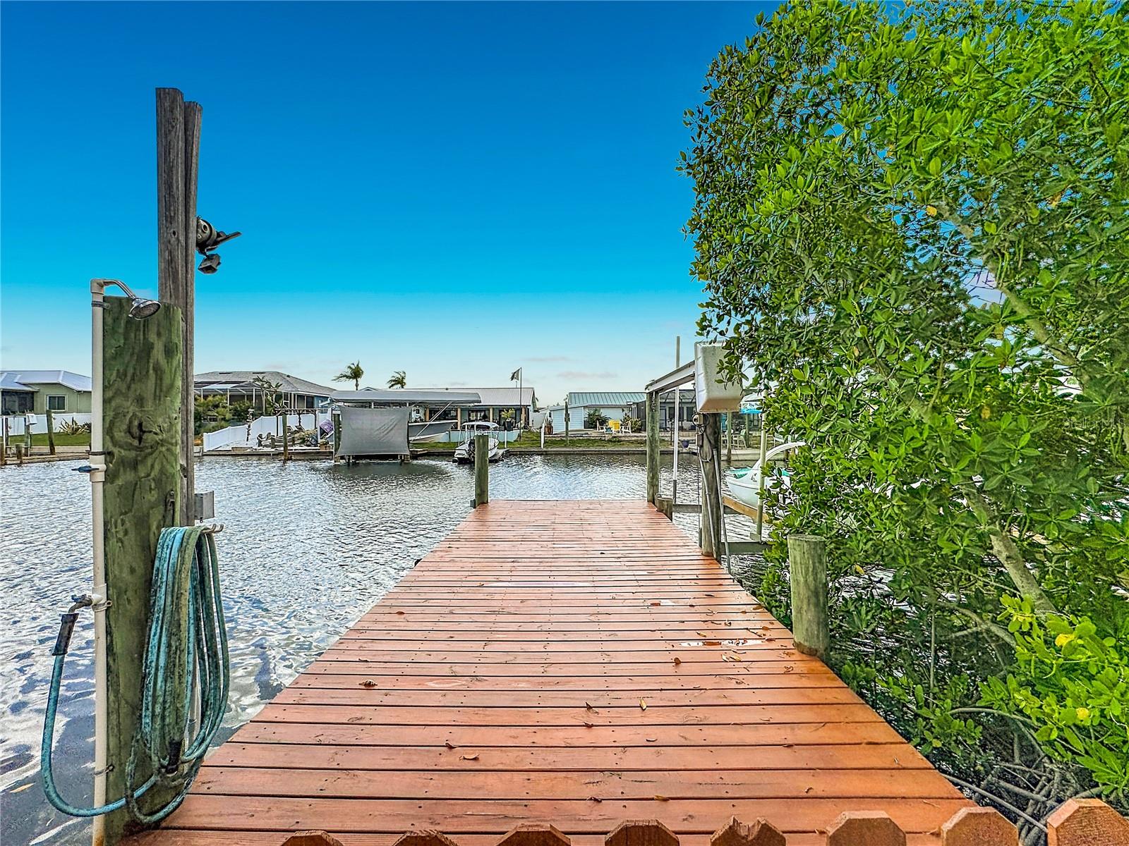6517 SOLITAIRE PALM WAY, APOLLO BEACH, FL, 33572