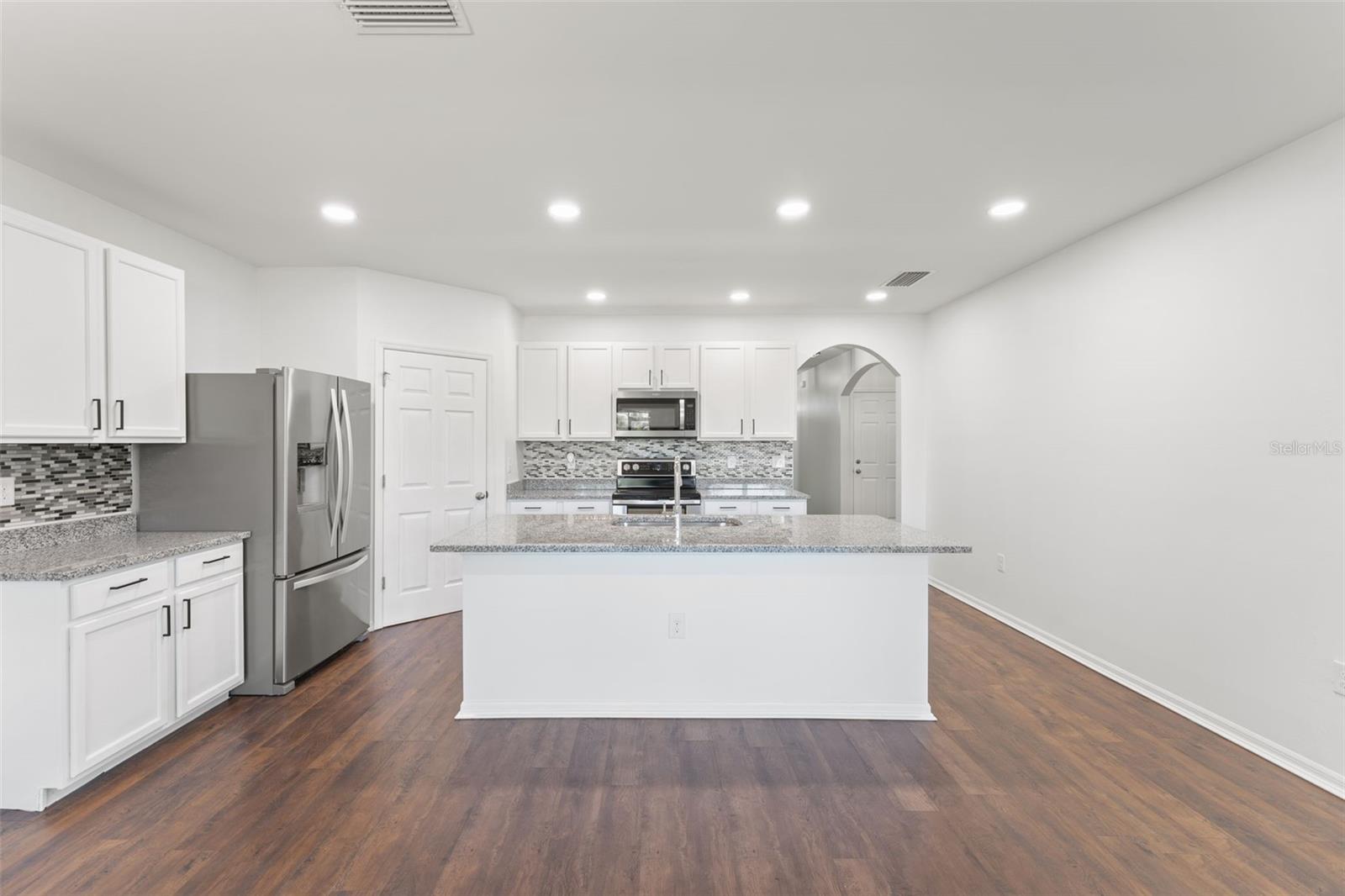 3945 RIVER BANK WAY, PUNTA GORDA, FL, 33980