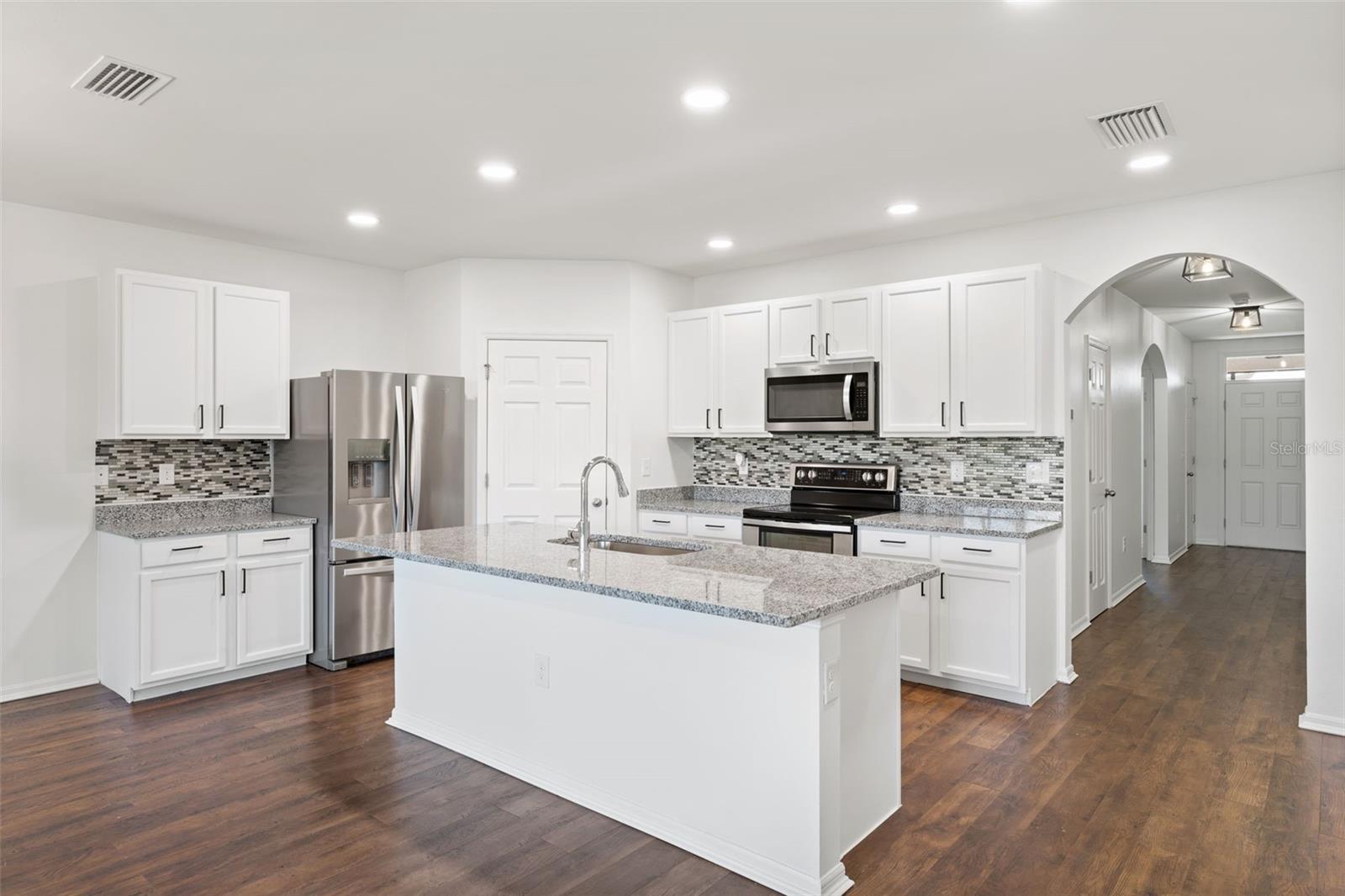 3945 RIVER BANK WAY, PUNTA GORDA, FL, 33980