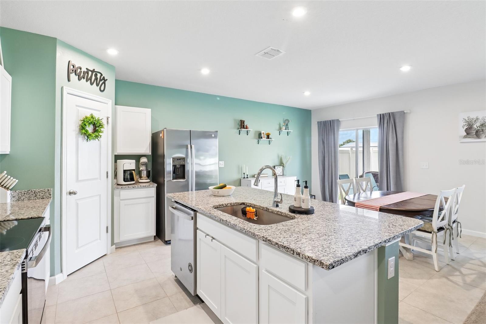 2192 OKLAHOMA DR, SUMTERVILLE, FL, 33585