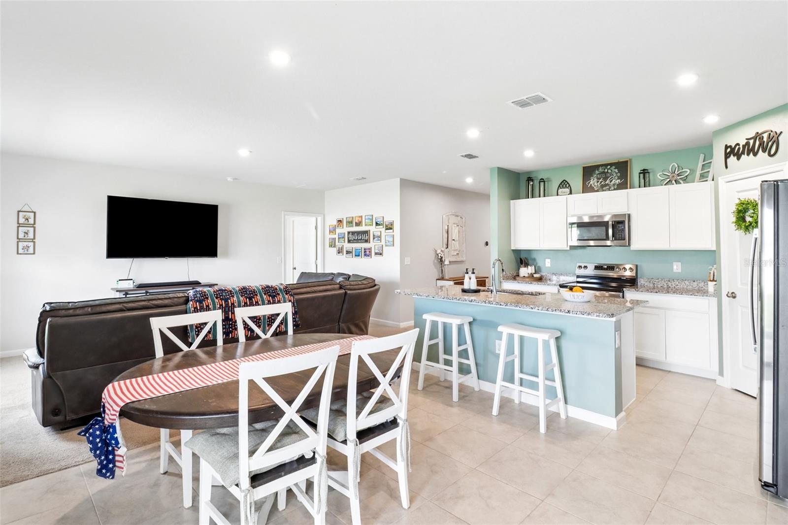 2192 OKLAHOMA DR, SUMTERVILLE, FL, 33585
