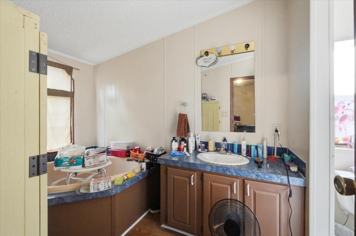 3772 WALKER SHORES DR, BARTOW, FL, 33830