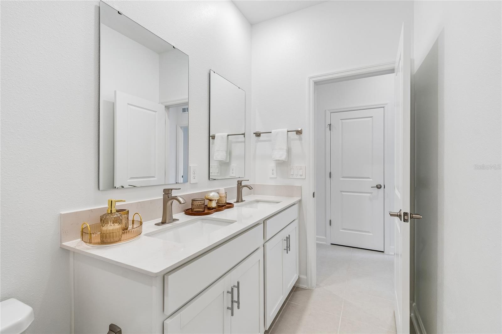 5352 DAGENHAM DR, DAVENPORT, FL, 33837
