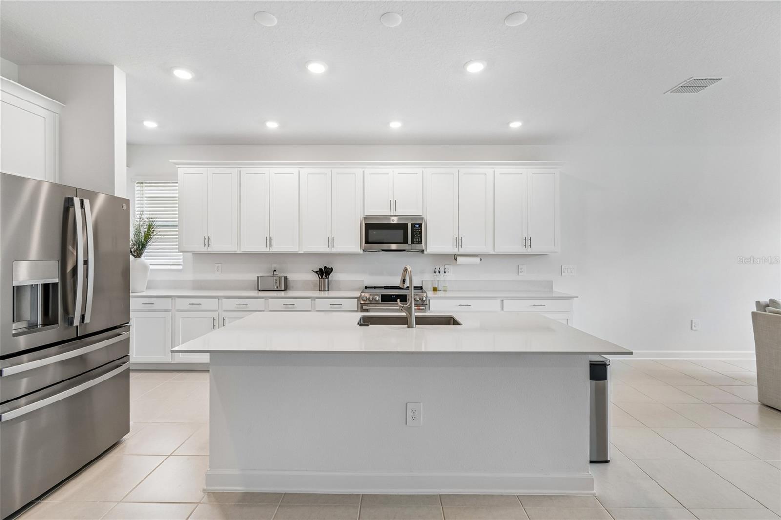 5352 DAGENHAM DR, DAVENPORT, FL, 33837
