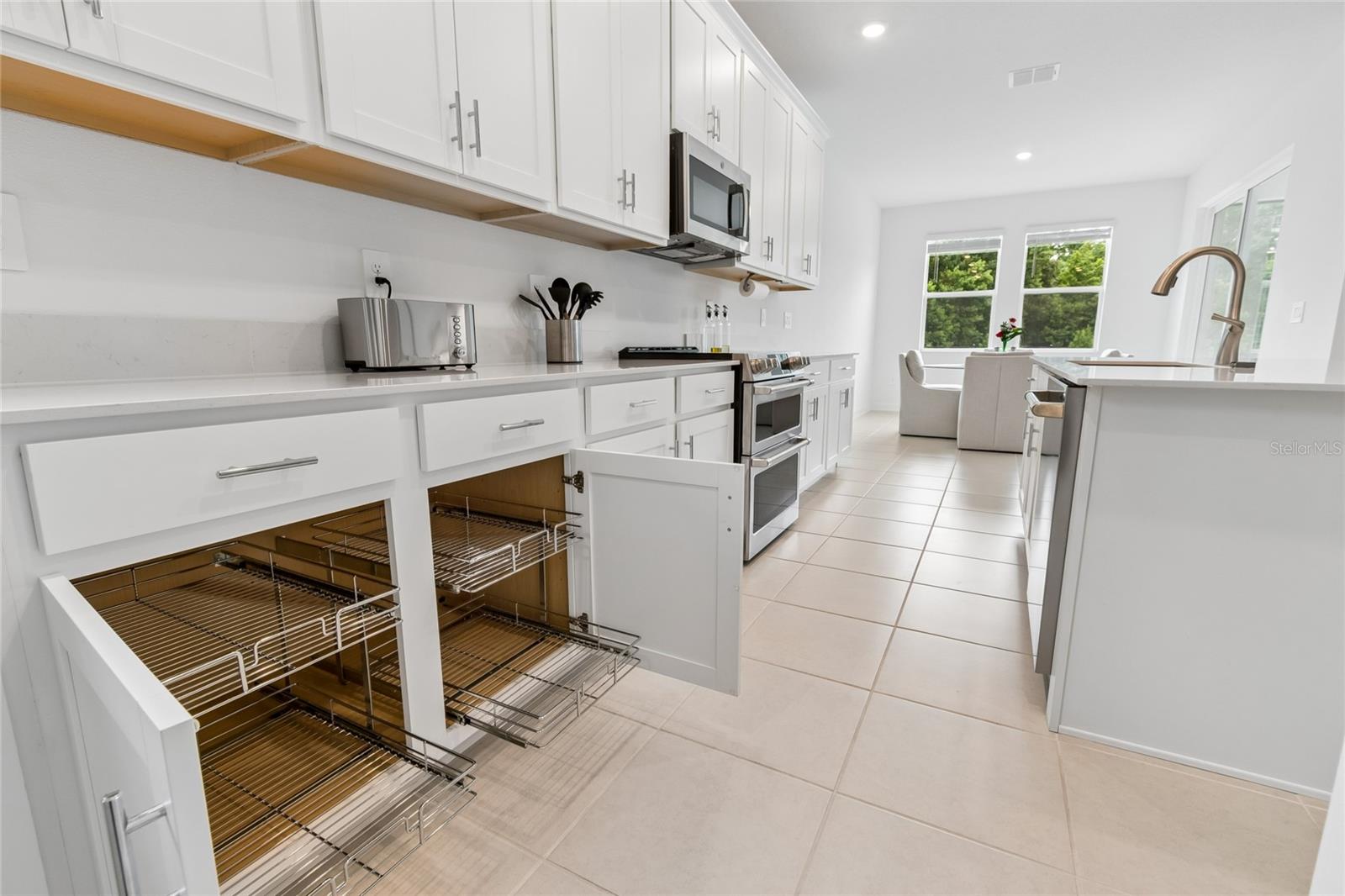 5352 DAGENHAM DR, DAVENPORT, FL, 33837
