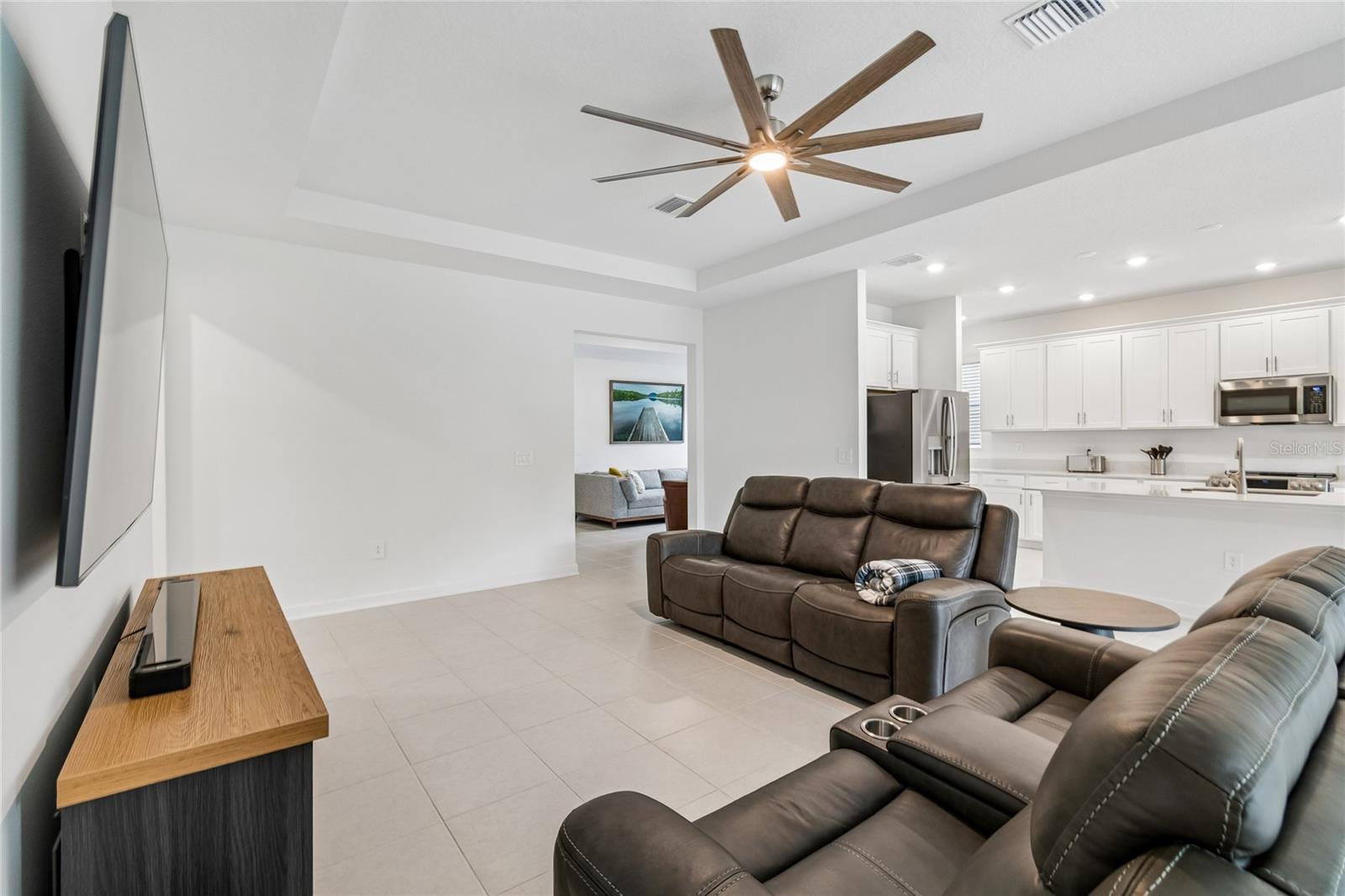 5352 DAGENHAM DR, DAVENPORT, FL, 33837