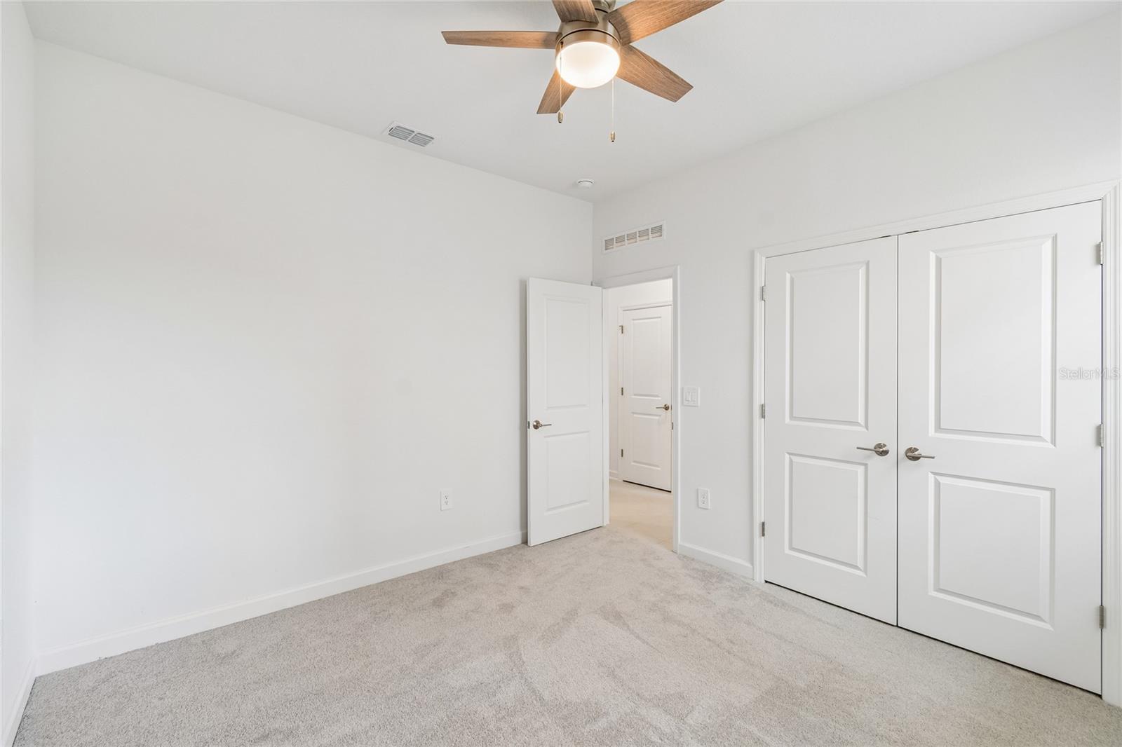 5352 DAGENHAM DR, DAVENPORT, FL, 33837