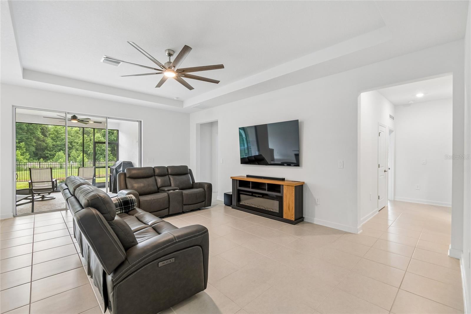 5352 DAGENHAM DR, DAVENPORT, FL, 33837