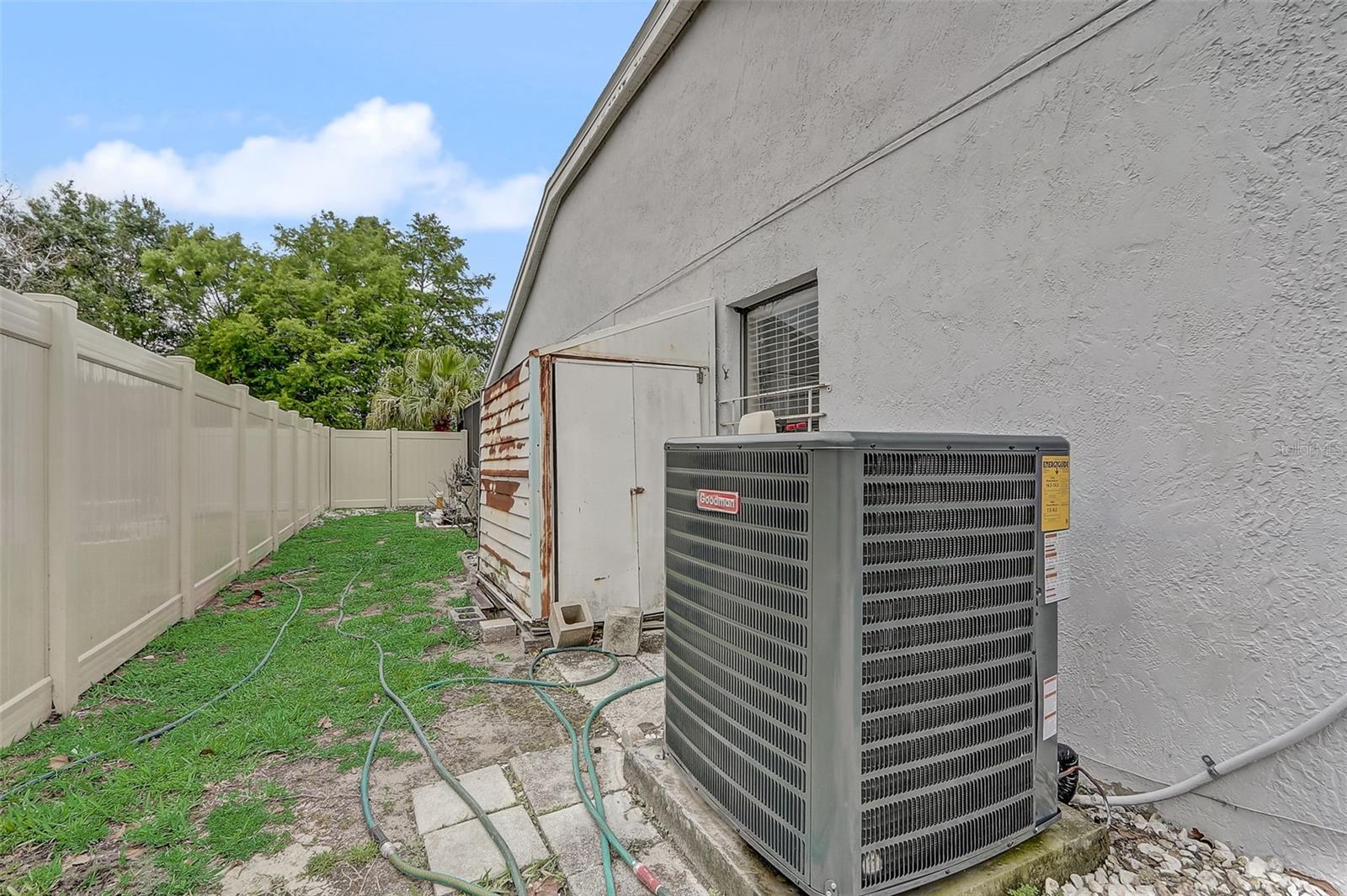 2358 OLDFIELD DR, ORLANDO, FL, 32837