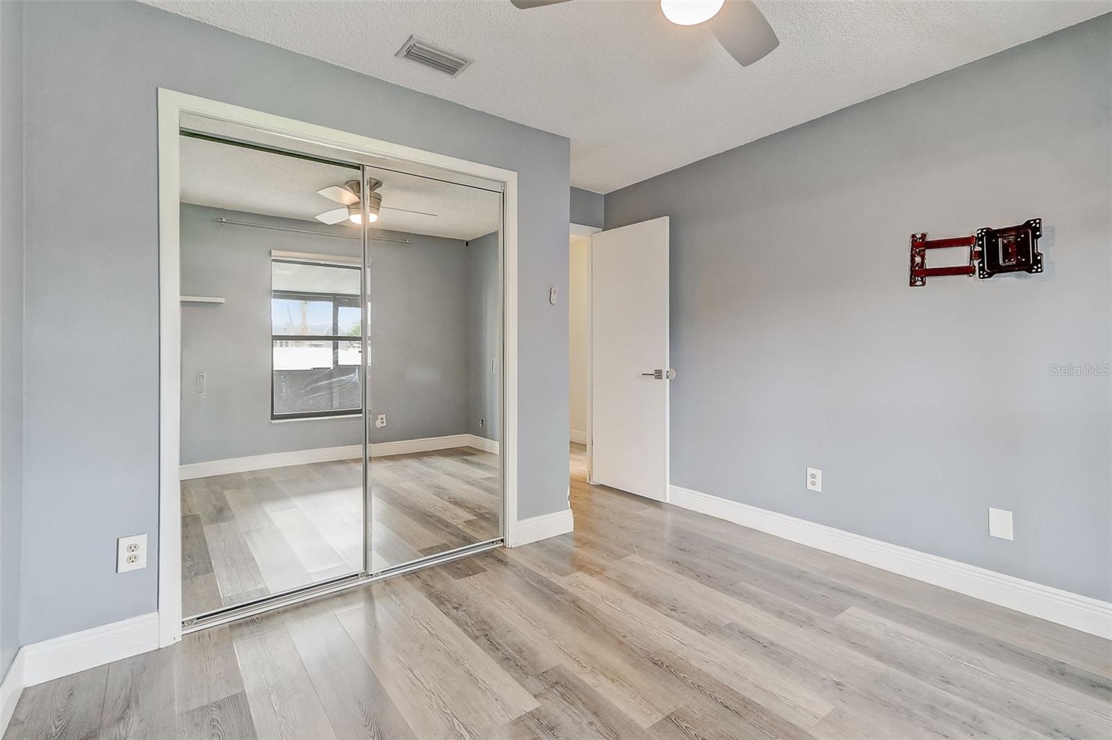 2358 OLDFIELD DR, ORLANDO, FL, 32837