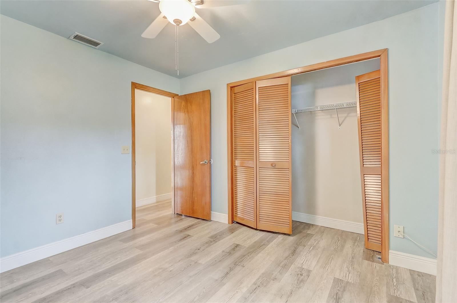2358 OLDFIELD DR, ORLANDO, FL, 32837