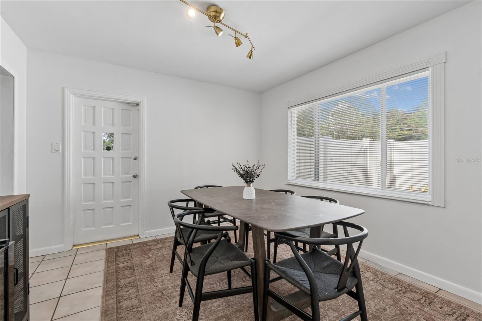 4602 W BAY VILLA AVE, TAMPA, FL, 33629
