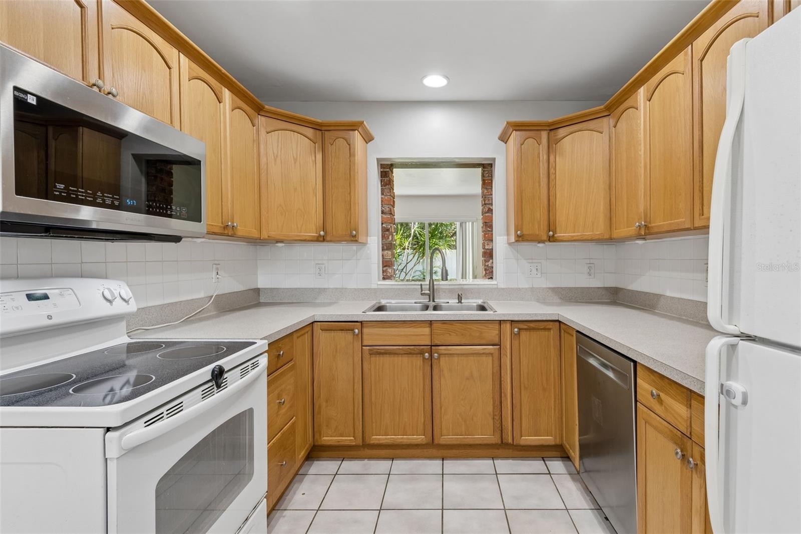 4602 W BAY VILLA AVE, TAMPA, FL, 33629