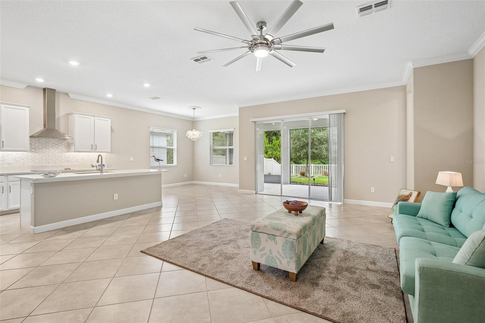 11040 BANYAN BREEZE BLVD, LAND O LAKES, FL, 34638