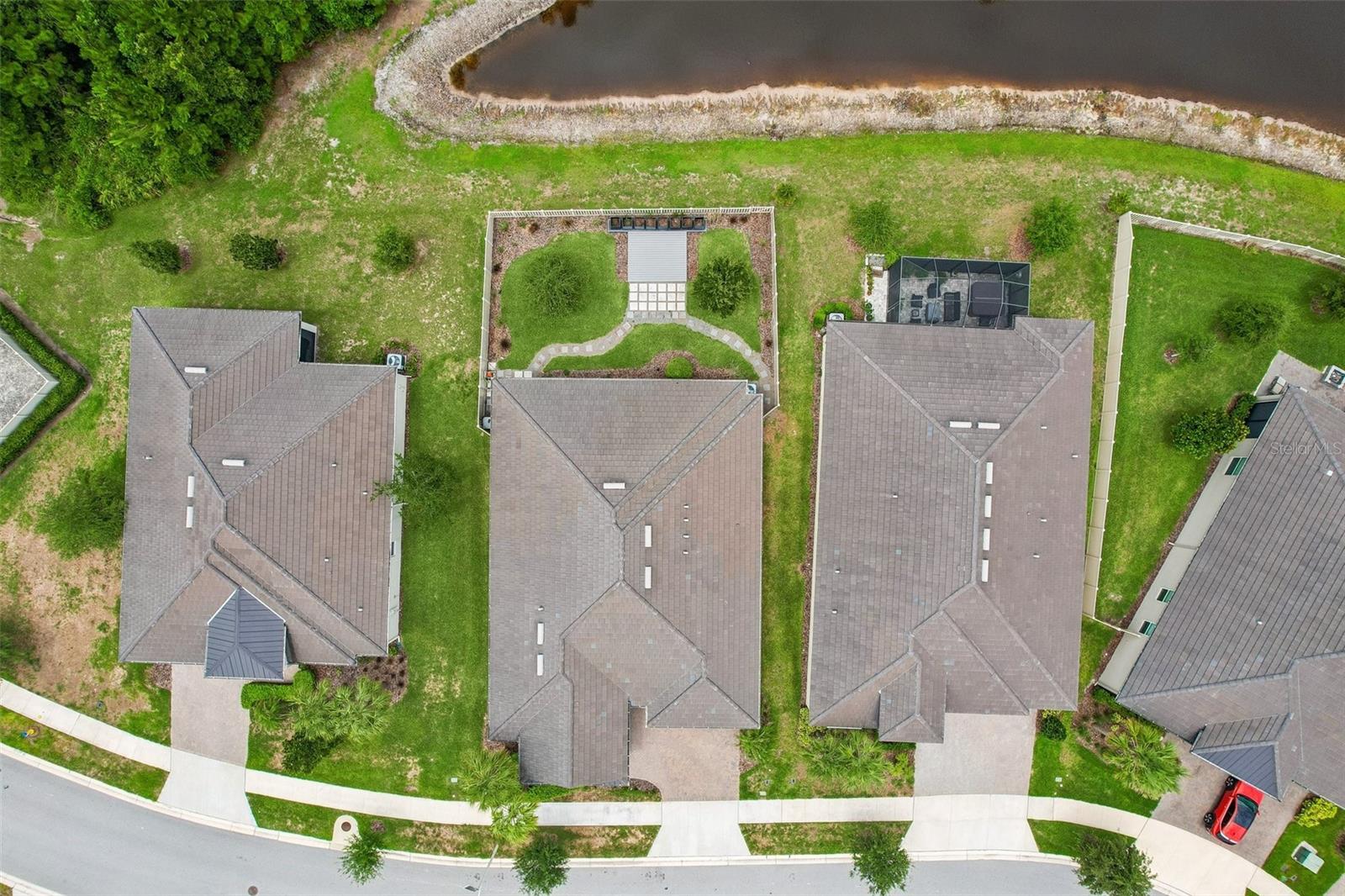 11040 BANYAN BREEZE BLVD, LAND O LAKES, FL, 34638