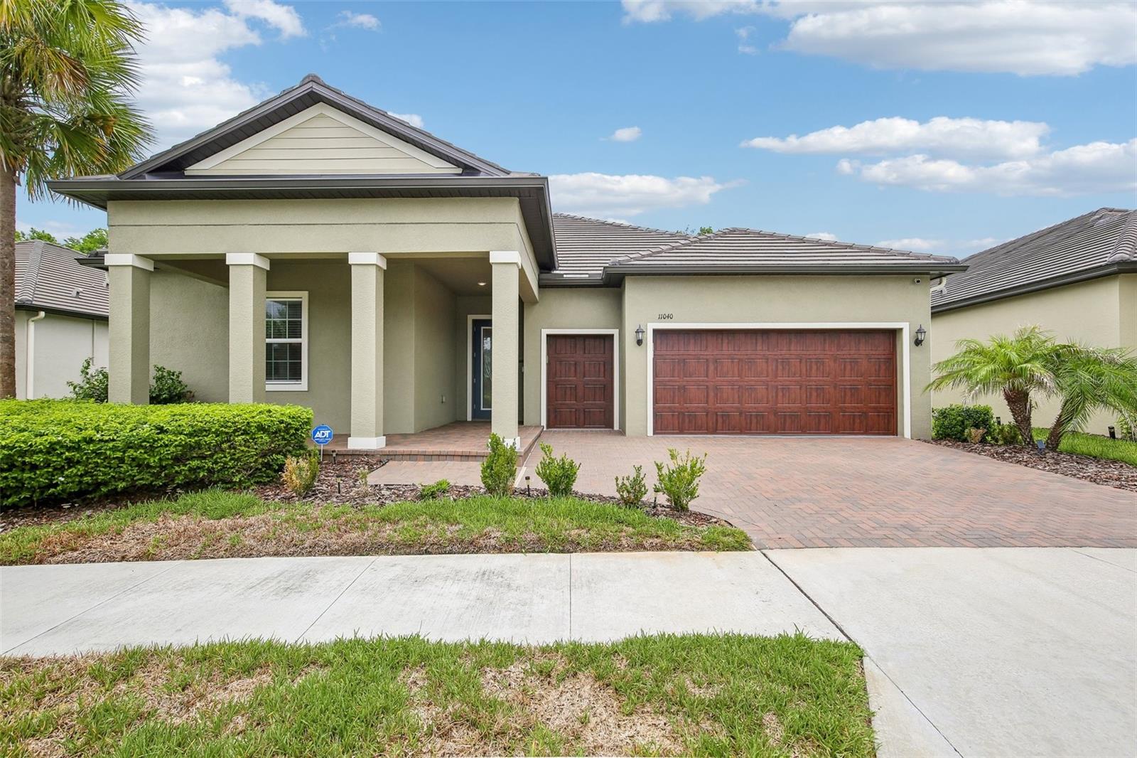 11040 BANYAN BREEZE BLVD, LAND O LAKES, FL, 34638