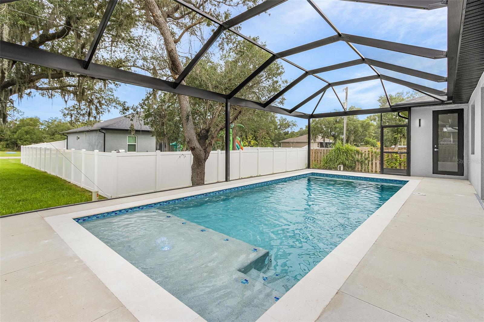 571 PRESQUE ISLE DR, PORT CHARLOTTE, FL, 33954