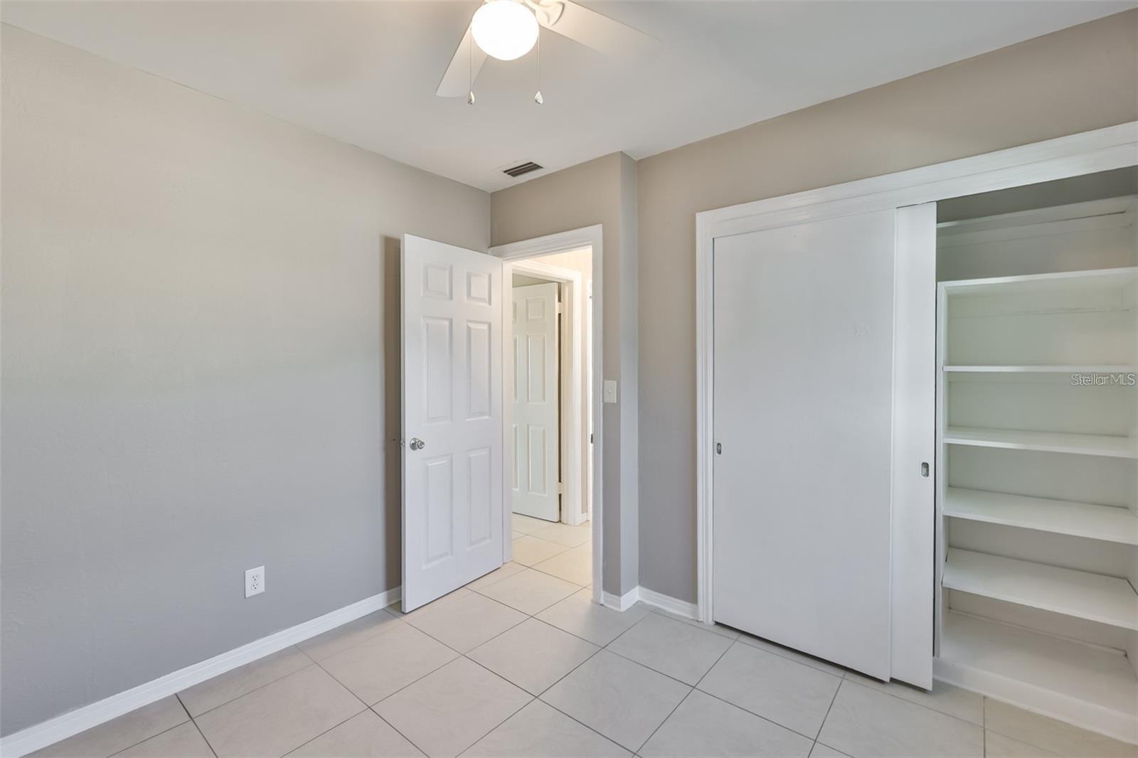 72 LAKE SHORE DR, PALM HARBOR, FL, 34684