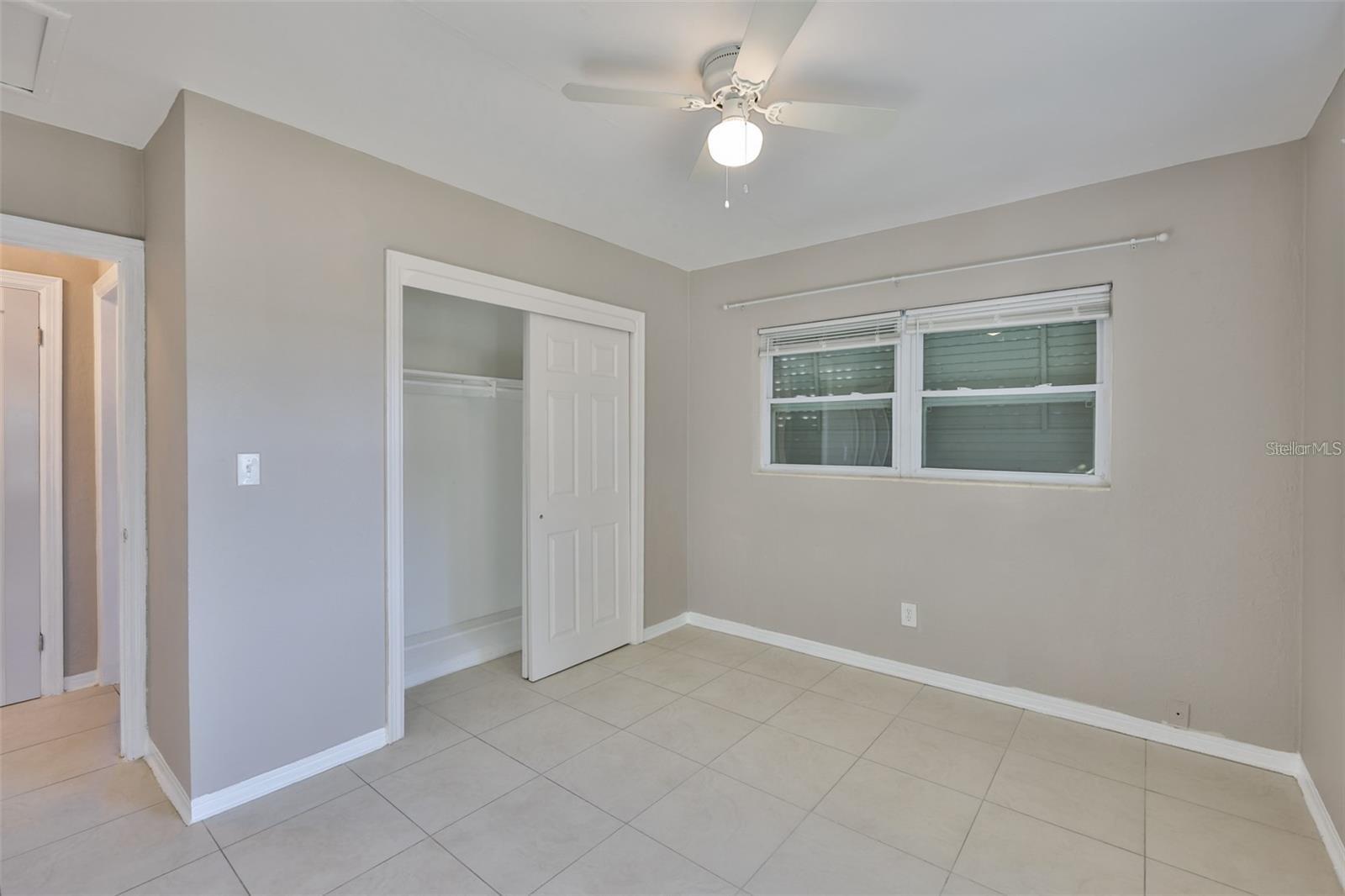 72 LAKE SHORE DR, PALM HARBOR, FL, 34684