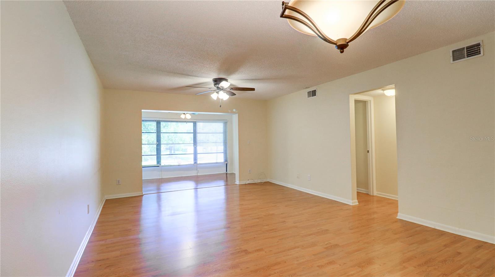 3399 MERMOOR DR #207, PALM HARBOR, FL, 34685