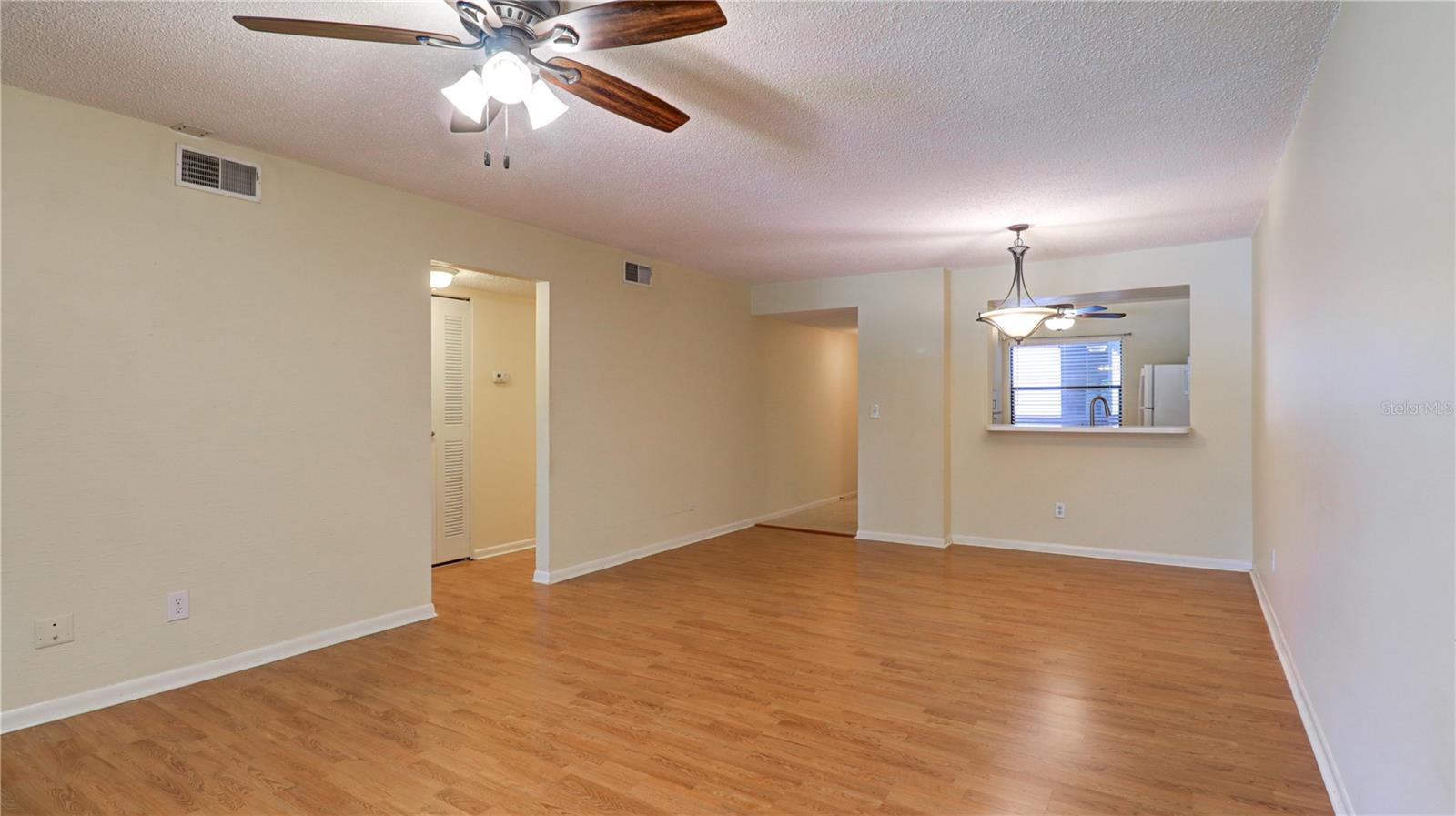 3399 MERMOOR DR #207, PALM HARBOR, FL, 34685