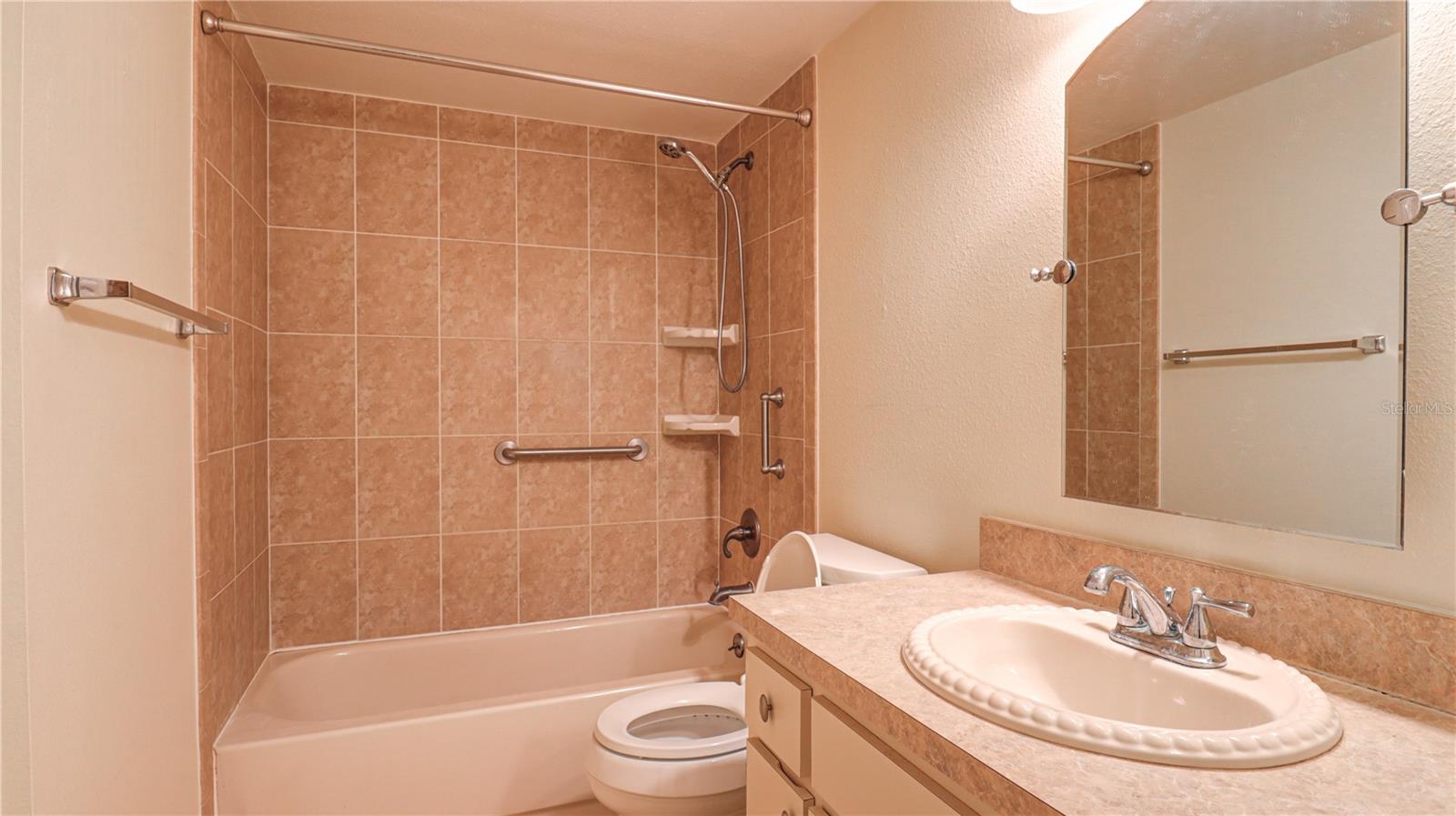 3399 MERMOOR DR #207, PALM HARBOR, FL, 34685