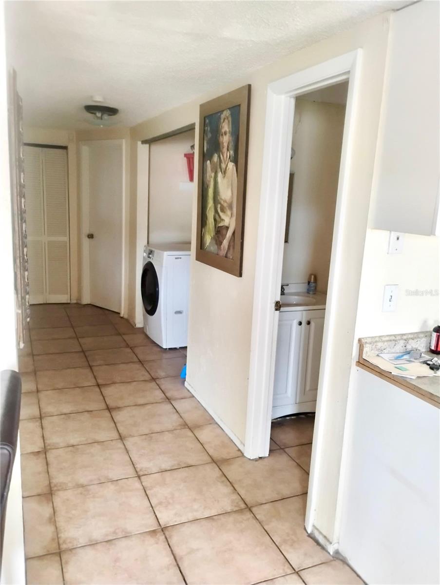 1011 57TH AVENUE TER E, BRADENTON, FL, 34203