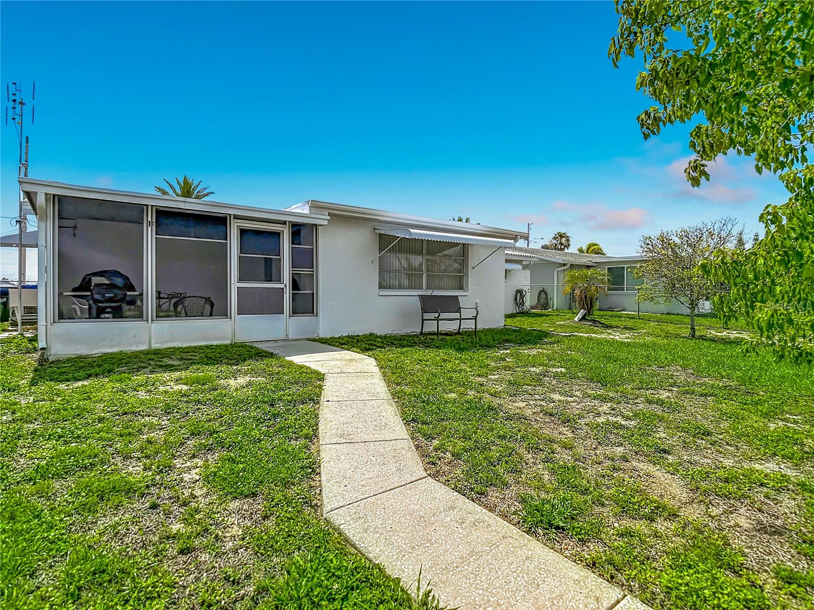 12524 5TH ISLE, HUDSON, FL, 34667