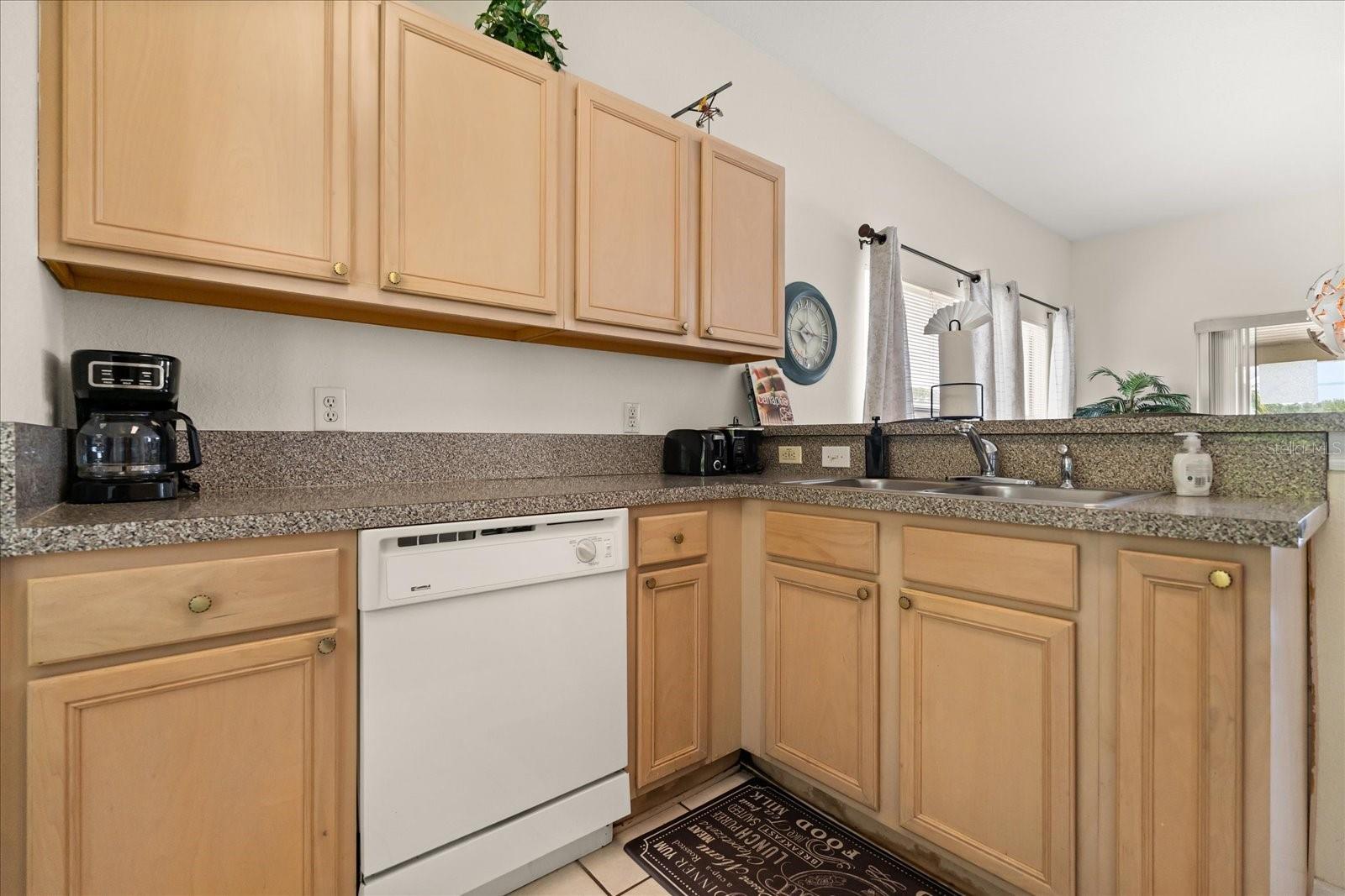 526 WINDSOR PL, DAVENPORT, FL, 33896