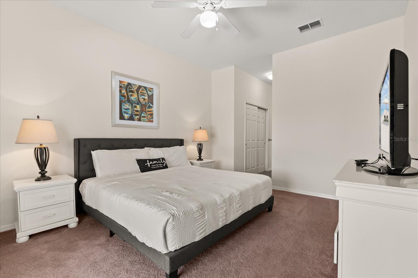 526 WINDSOR PL, DAVENPORT, FL, 33896