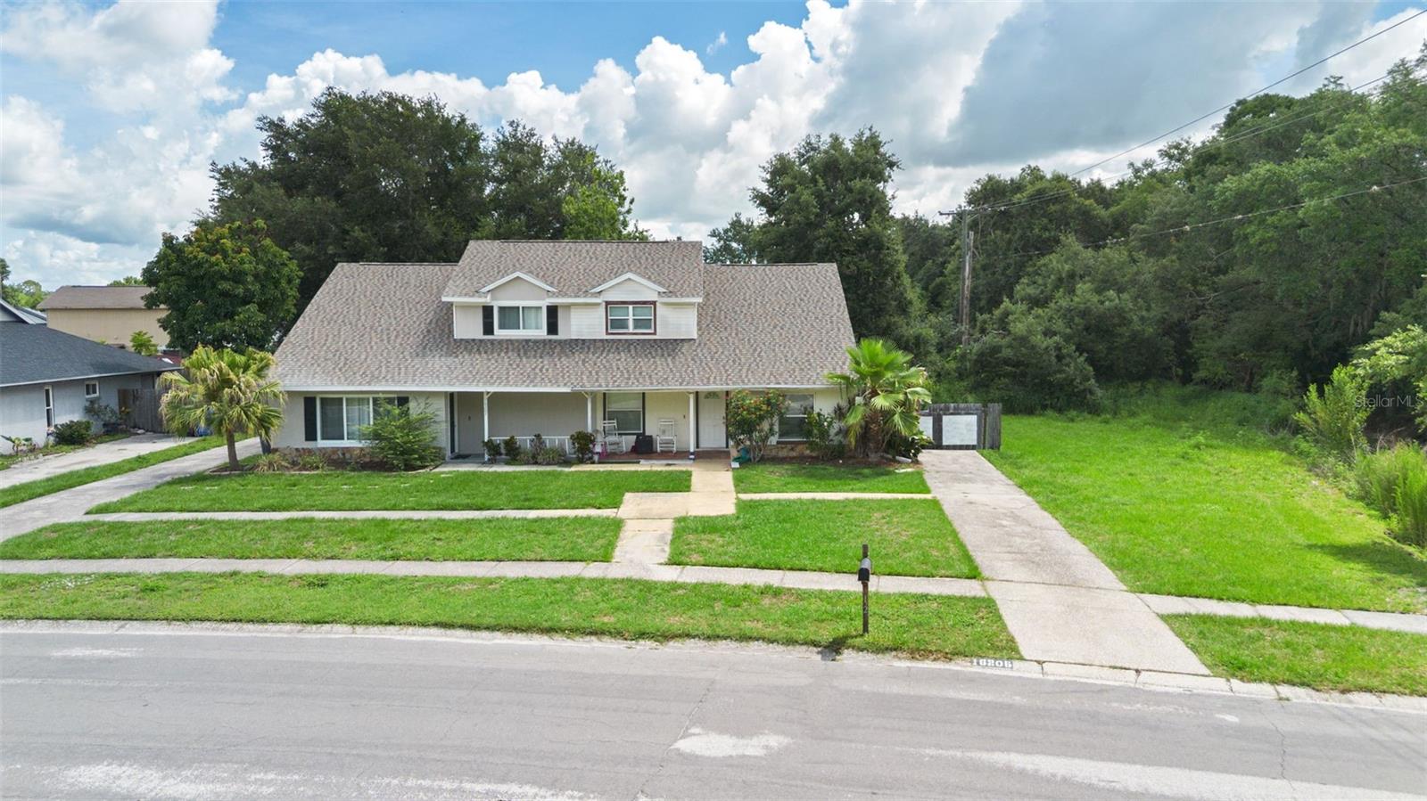 16205 COPPERFIELD DR, TAMPA, FL, 33618