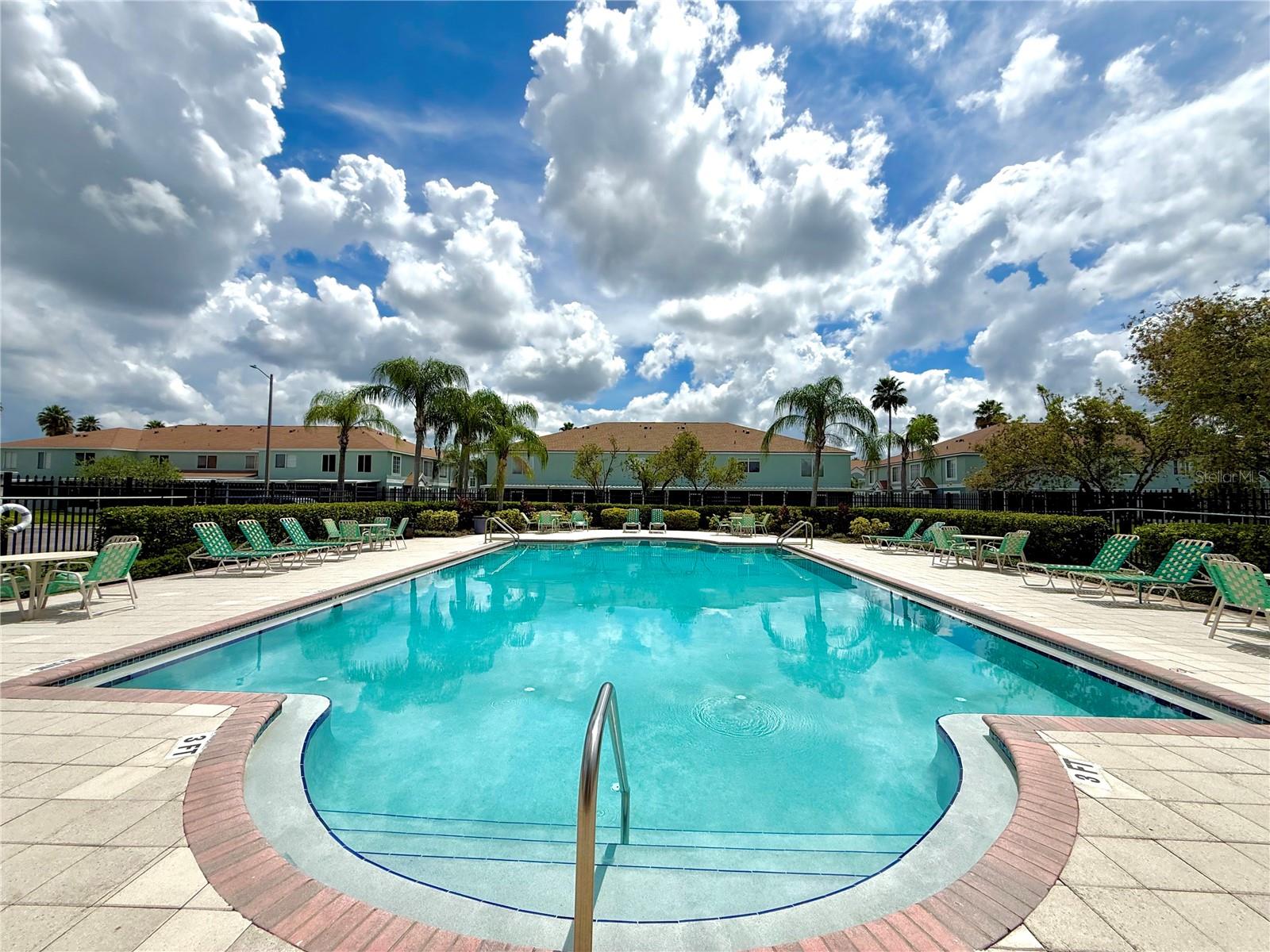 2035 FLUORSHIRE DR, BRANDON, FL, 33511
