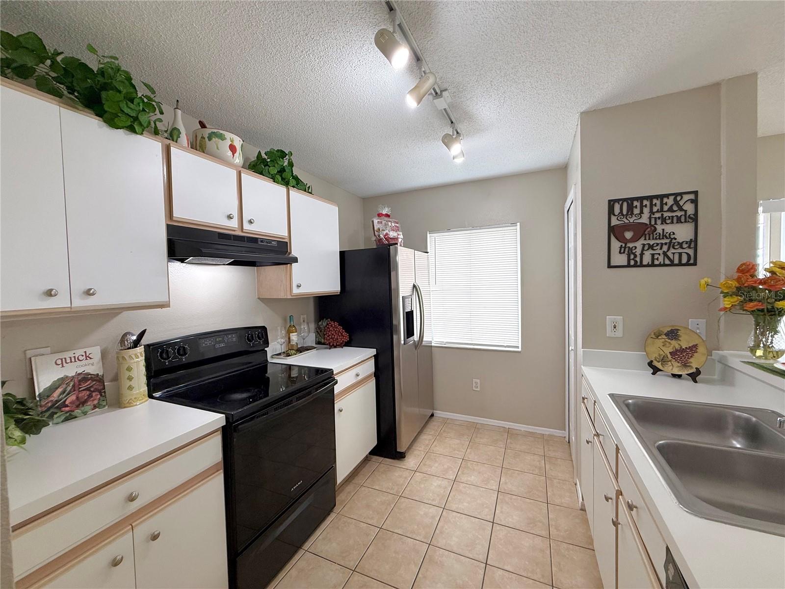 2035 FLUORSHIRE DR, BRANDON, FL, 33511
