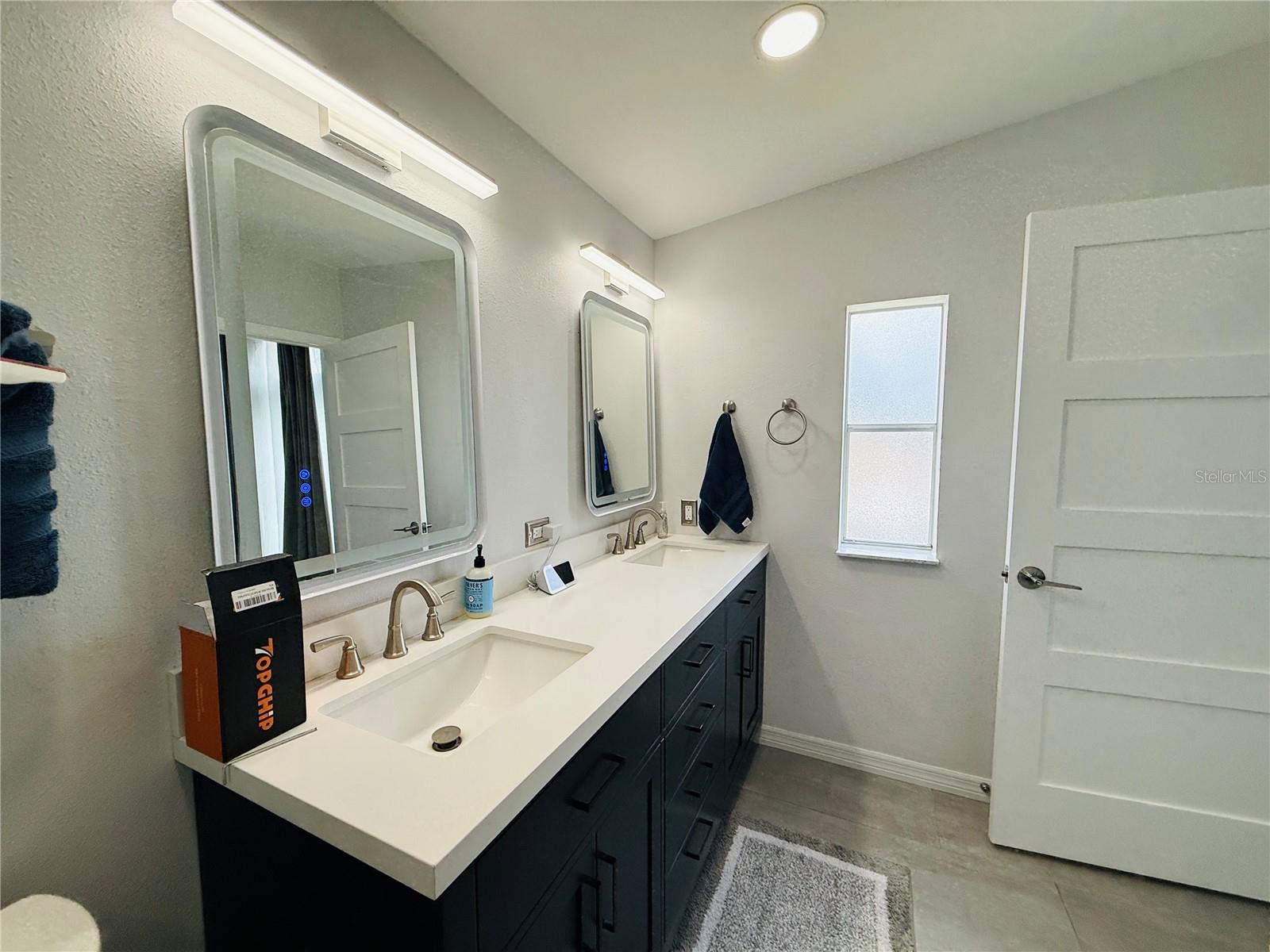 4851 W GANDY BLVD #5C, TAMPA, FL, 33611