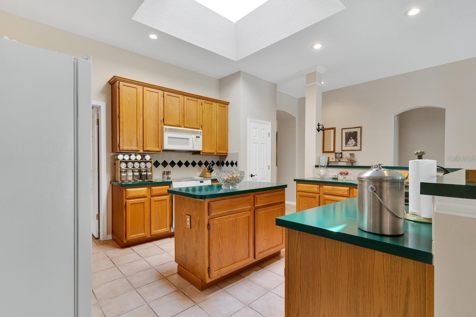 13903 BLUEWATER CIR, ORLANDO, FL, 32828