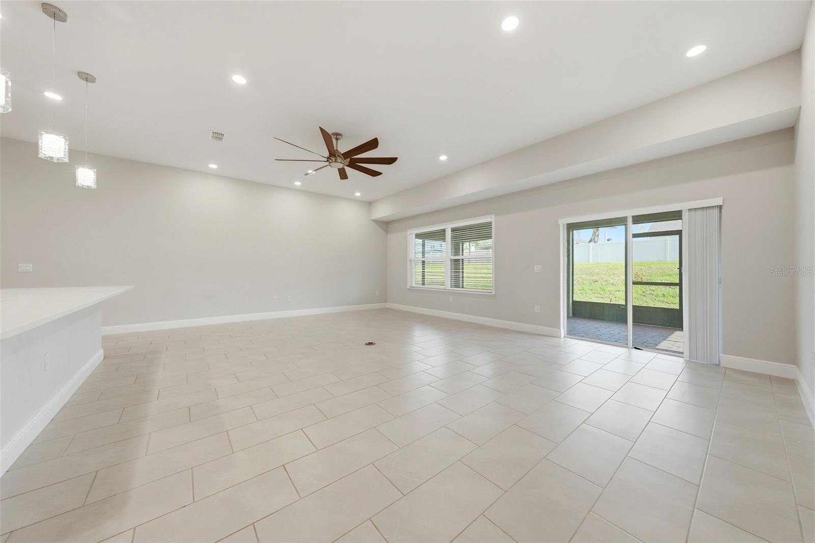 2524 CARRIAGE POINTE LOOP, APOPKA, FL, 32712