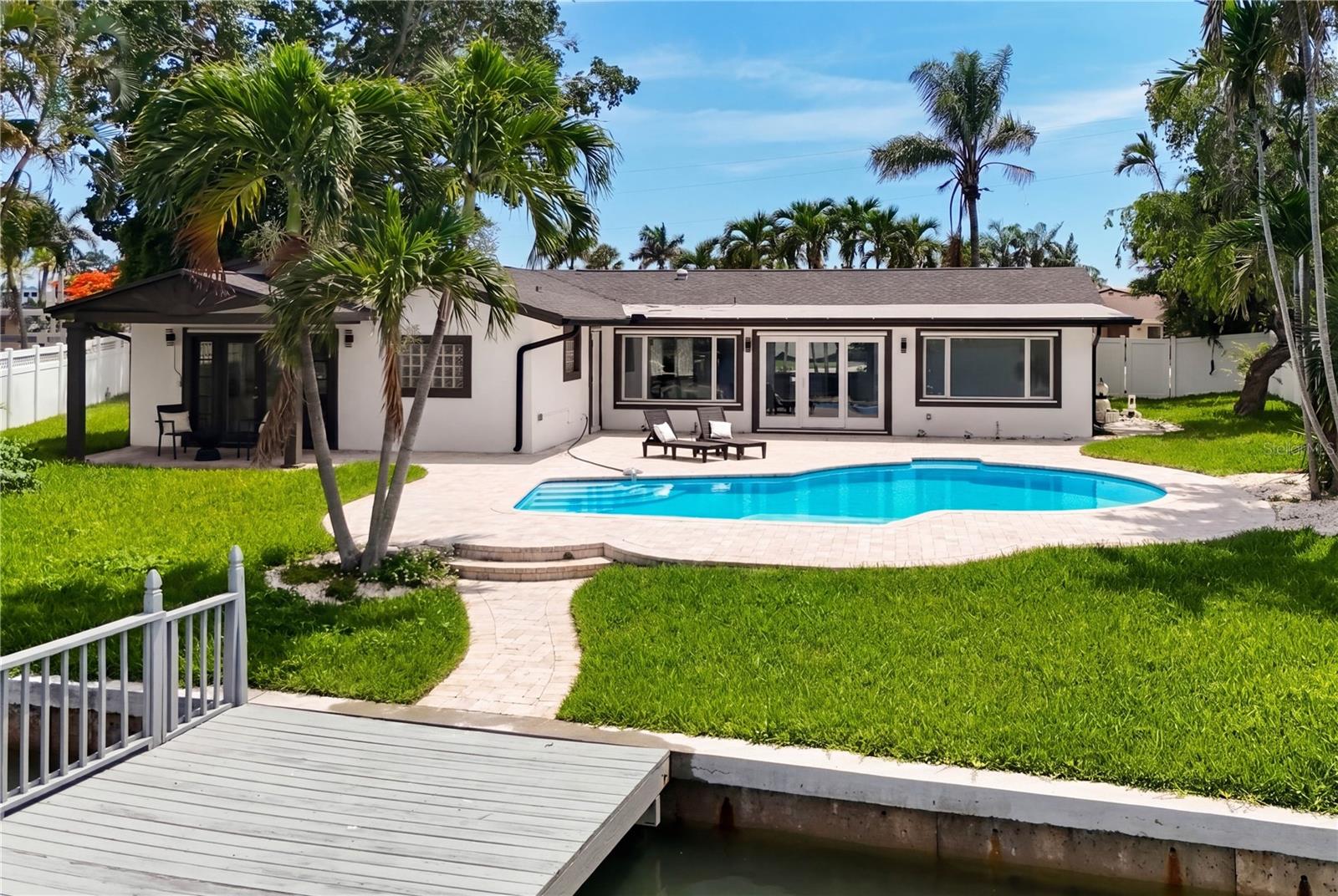 7905 9TH AVE S, ST PETERSBURG, FL, 33707