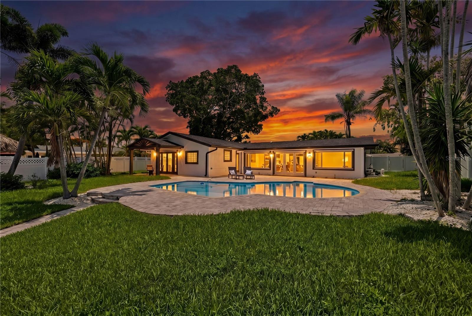 7905 9TH AVE S, ST PETERSBURG, FL, 33707