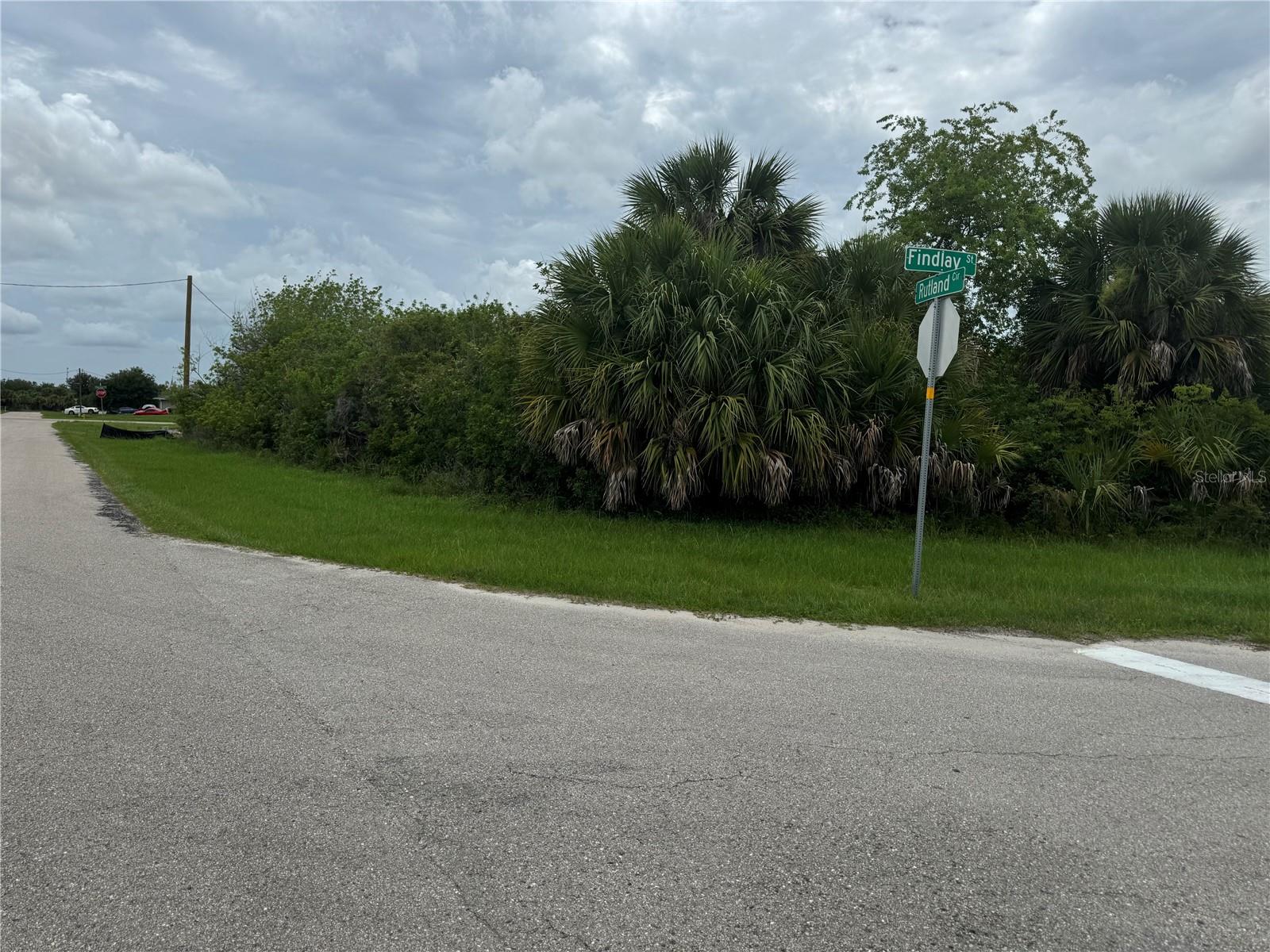 379 FINDLAY ST, PORT CHARLOTTE, FL, 33954