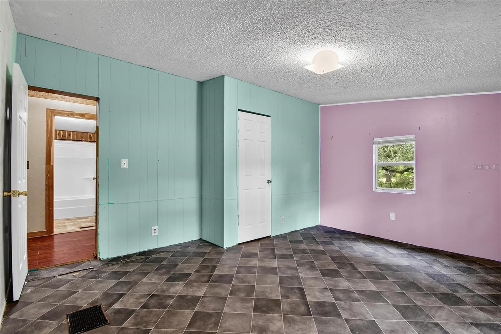 156 KINGFISH RD, POMONA PARK, FL, 32181