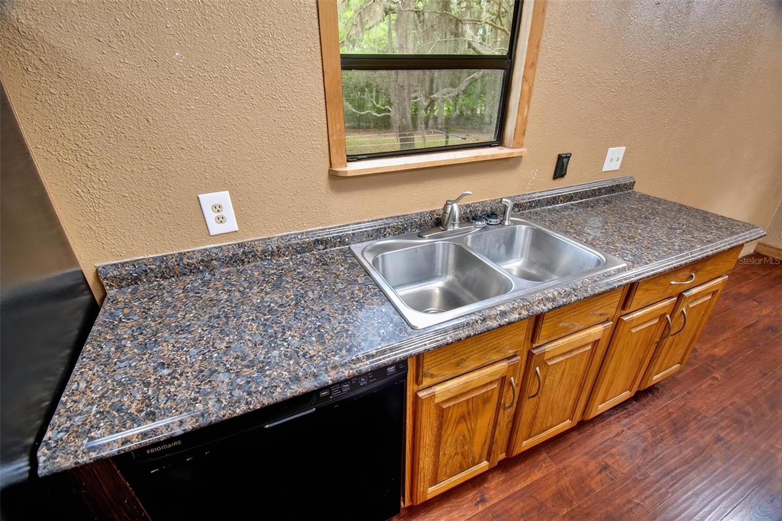 156 KINGFISH RD, POMONA PARK, FL, 32181