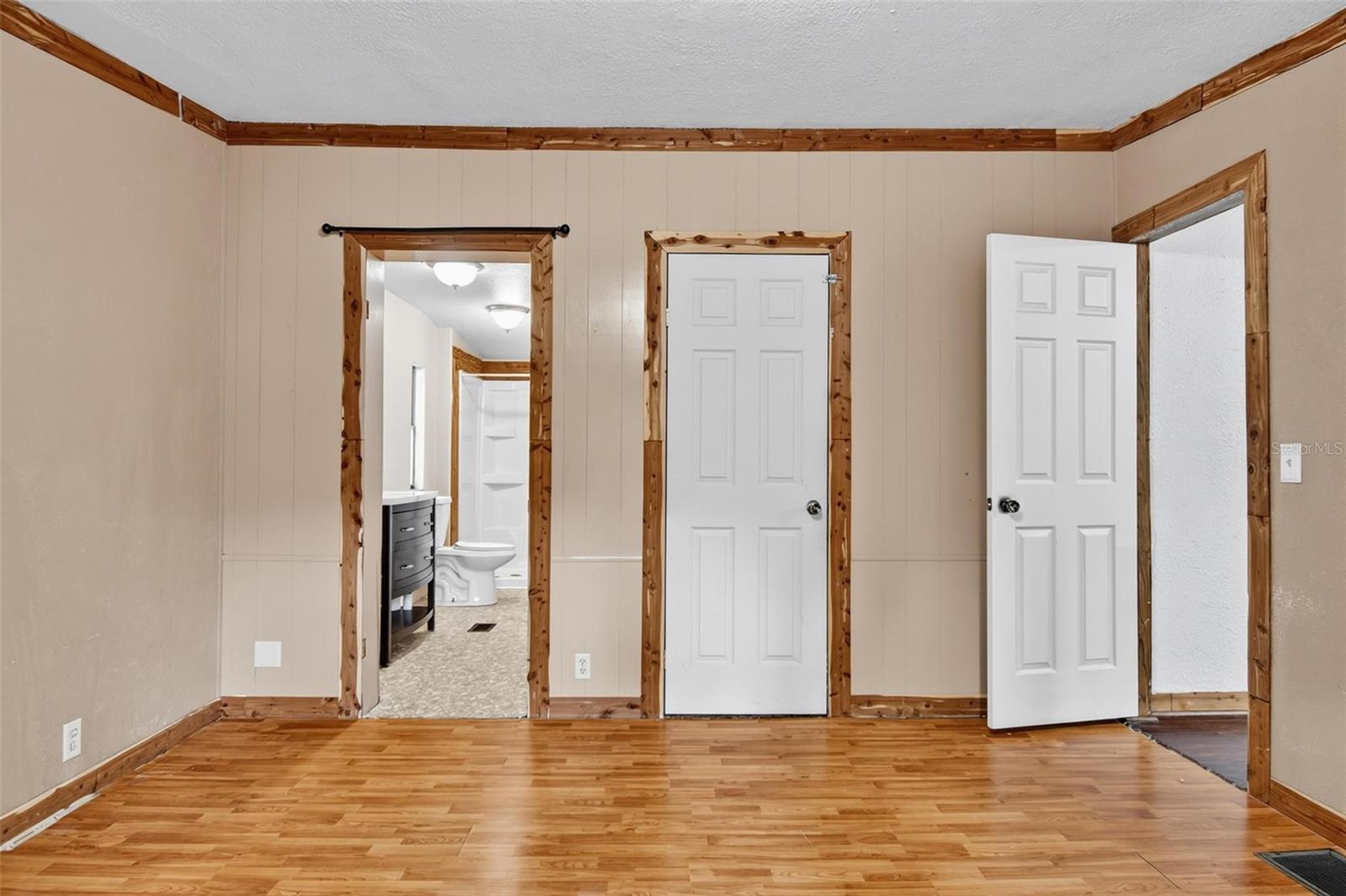 156 KINGFISH RD, POMONA PARK, FL, 32181