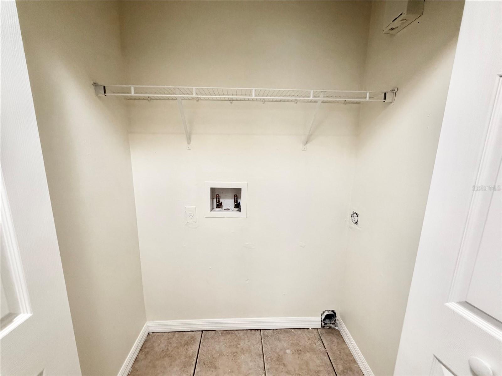 121 GLEASON CV, SANFORD, FL, 32773