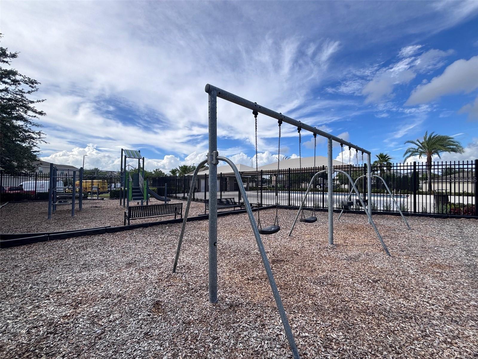 405 SERENITY MILL LOOP, RUSKIN, FL, 33570