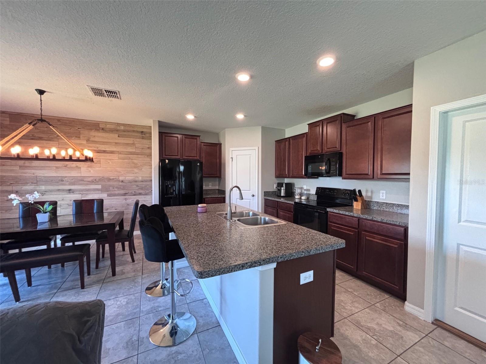405 SERENITY MILL LOOP, RUSKIN, FL, 33570