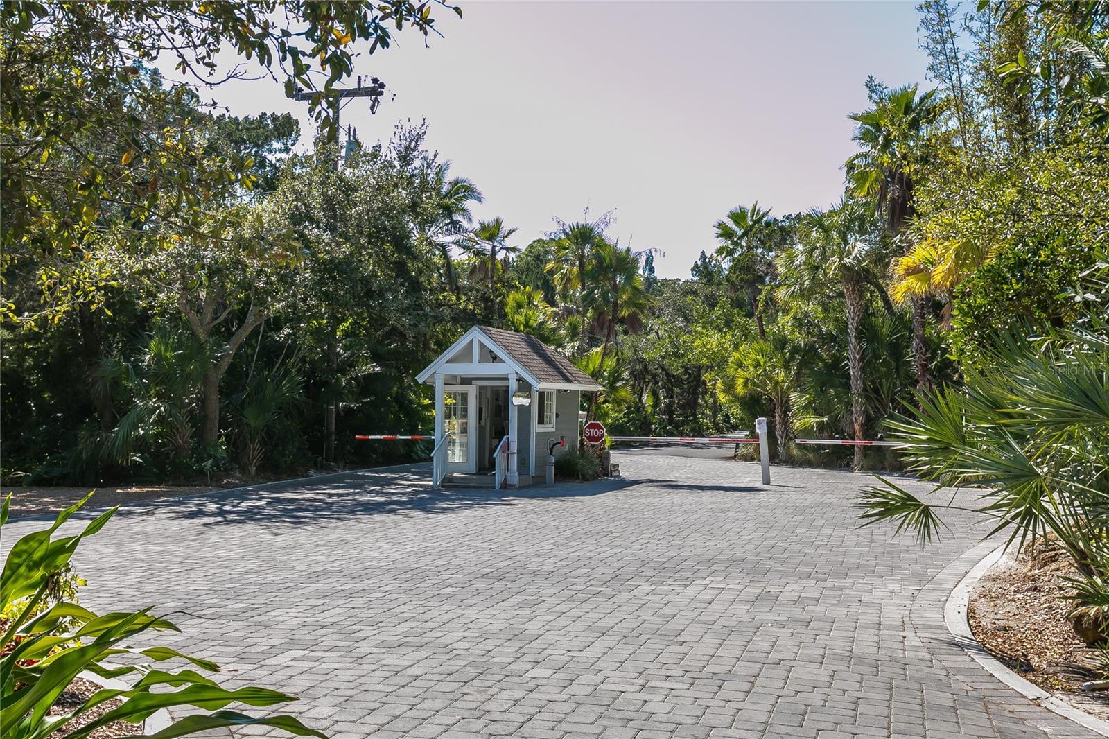 7219 PINE NEEDLE RD, SARASOTA, FL, 34242