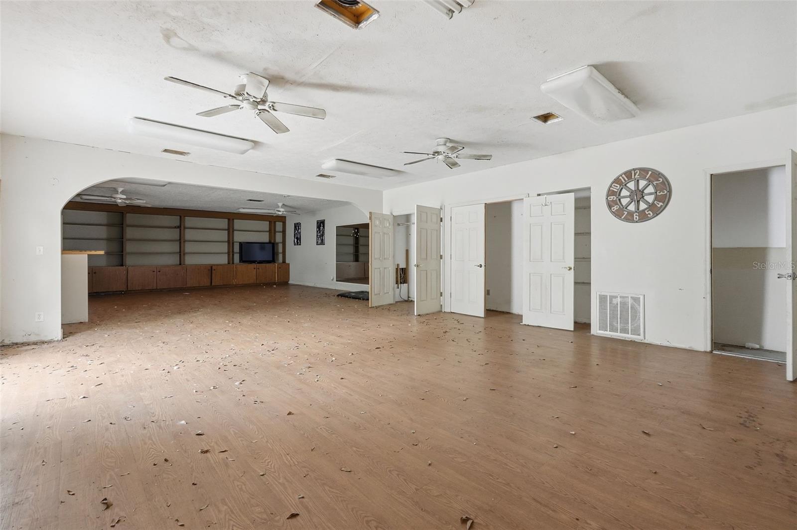 832 S PARSONS AVE, BRANDON, FL, 33511