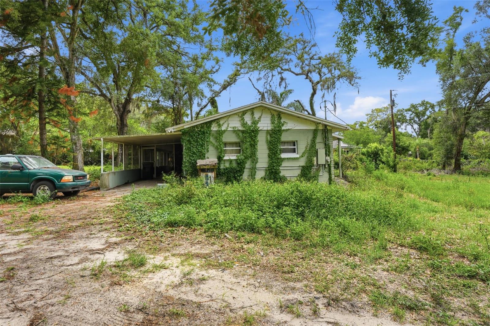 832 S PARSONS AVE, BRANDON, FL, 33511