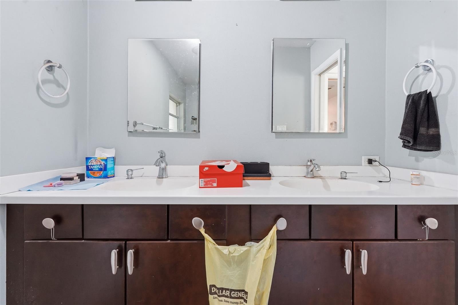 832 S PARSONS AVE, BRANDON, FL, 33511