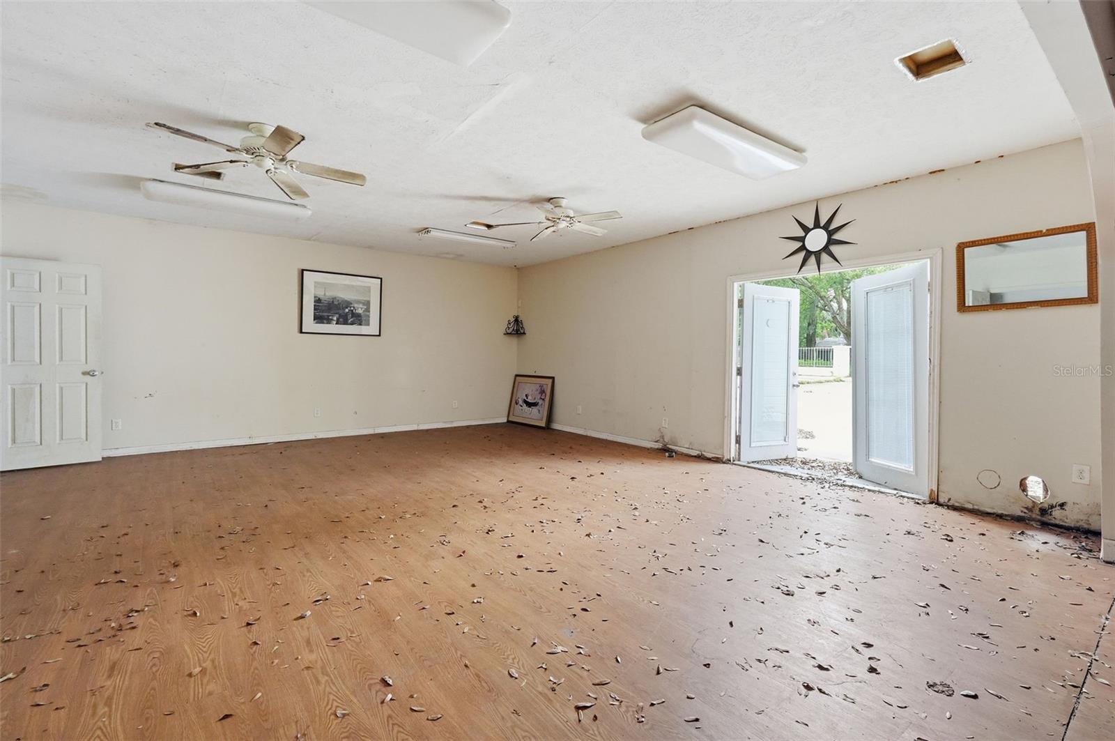 832 S PARSONS AVE, BRANDON, FL, 33511